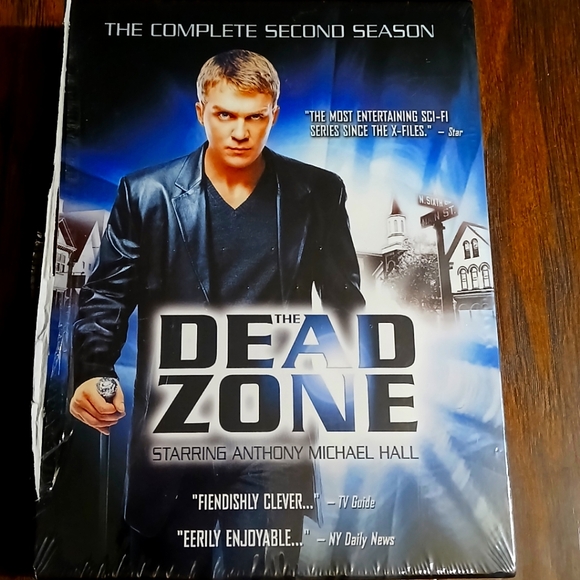 THE DEAD ZONE Complete Second Season Box Set on DVD - Picture 1 of 2